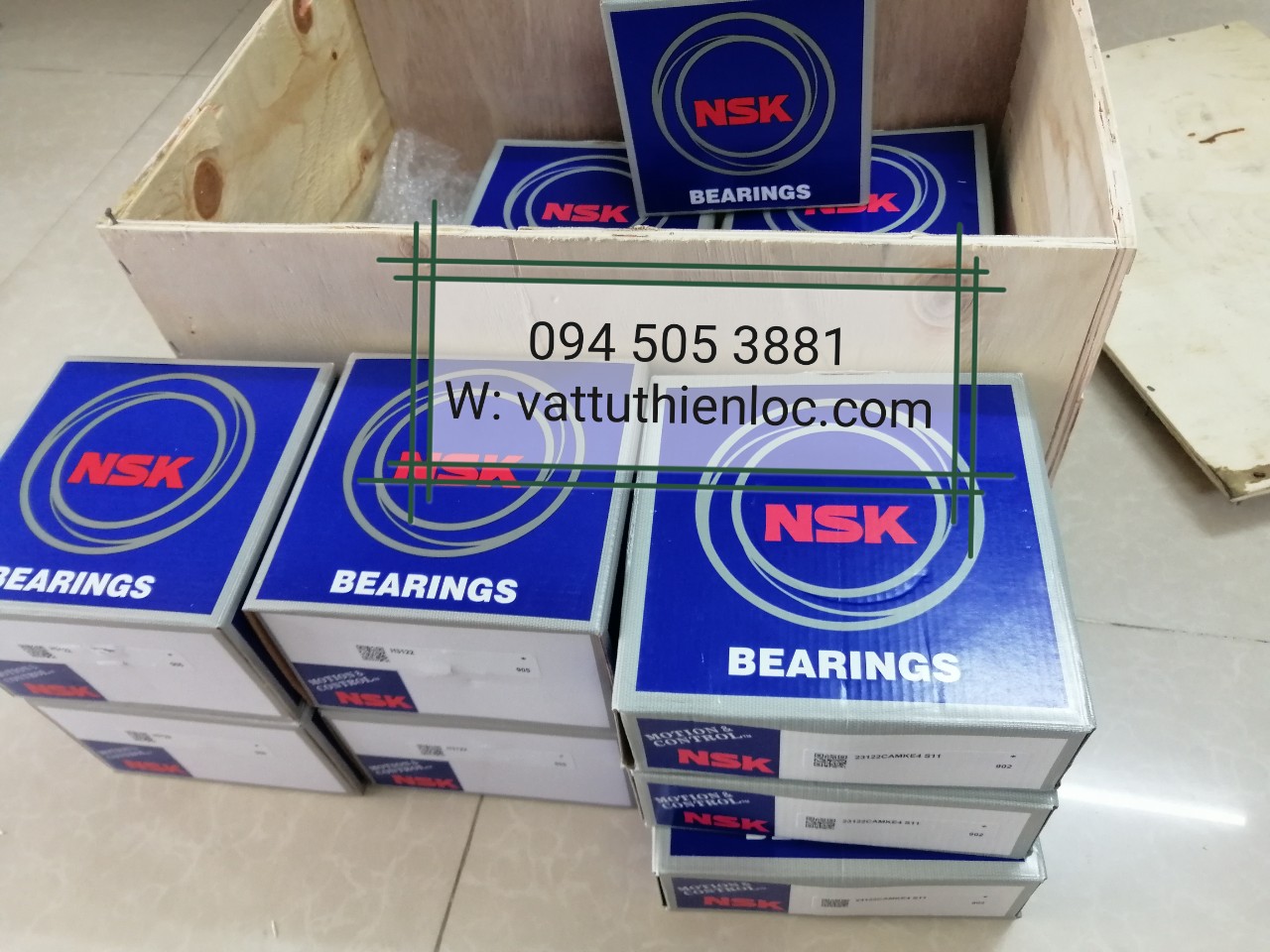 Vòng Bi Bạc Đạn Bearing NSK - Vòng bi 23122 CAMKE4 + Măng xông H3122