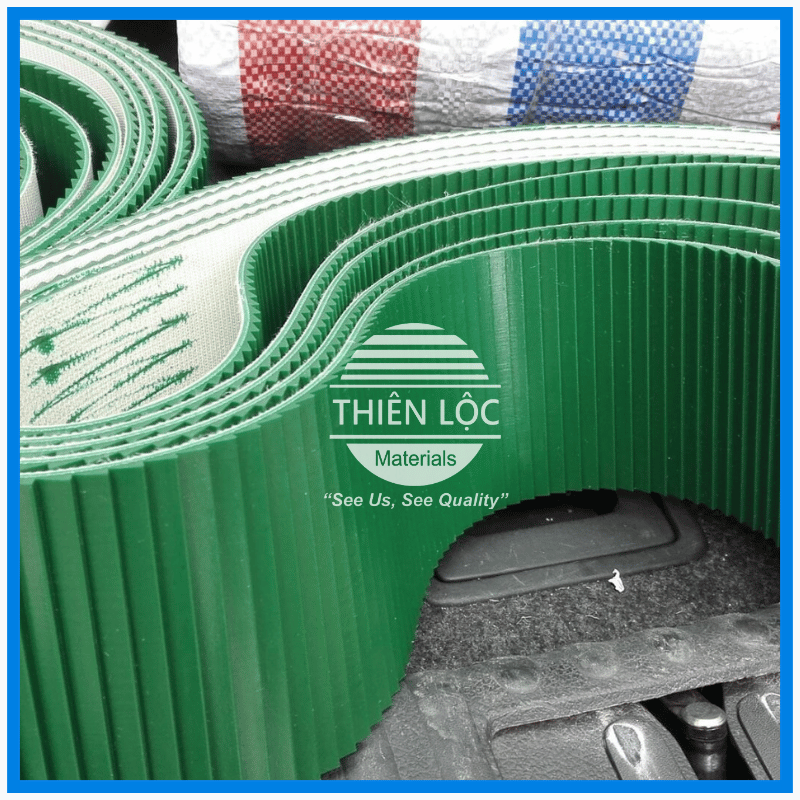 Băng Tải PVC Xanh Bậc Thang