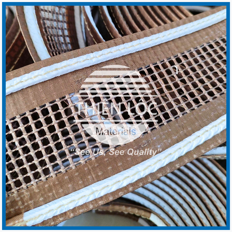 Băng tải chịu nhiệt, băng tải lưới teflon PTFE, băng tải chịu nhiệt gắn dây dẫn hướng